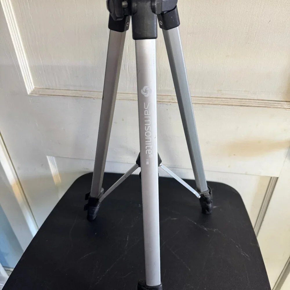 Samsonite aluminum small tripod